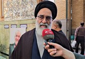 اختلافات سیاسی نباید به میدان وحدت ملی کشیده شود