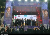 بعثت هنرمندان گلستانی در حماسه خیابان