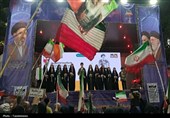 بعثت هنرمندان گلستانی در حماسه خیابان