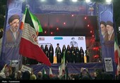 بعثت هنرمندان گلستانی در حماسه خیابان