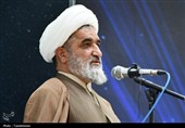 ایستادگی ملت ایران، دشمنان را به عقب‌نشینی واداشته است