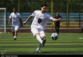دیدار دوستانه تیم فوتبال پیشکسوتان پرسپولیس و استقلال و اصحاب هنر و رسانه
