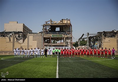 دیدار دوستانه تیم فوتبال پیشکسوتان پرسپولیس و استقلال و اصحاب هنر و رسانه