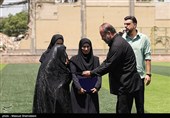 دیدار دوستانه تیم فوتبال پیشکسوتان پرسپولیس و استقلال و اصحاب هنر و رسانه