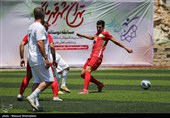 دیدار دوستانه تیم فوتبال پیشکسوتان پرسپولیس و استقلال و اصحاب هنر و رسانه