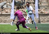 دیدار دوستانه تیم فوتبال پیشکسوتان پرسپولیس و استقلال و اصحاب هنر و رسانه
