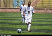 دیدار دوستانه تیم فوتبال پیشکسوتان پرسپولیس و استقلال و اصحاب هنر و رسانه