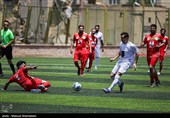 دیدار دوستانه تیم فوتبال پیشکسوتان پرسپولیس و استقلال و اصحاب هنر و رسانه