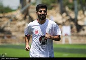 دیدار دوستانه تیم فوتبال پیشکسوتان پرسپولیس و استقلال و اصحاب هنر و رسانه