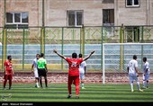 دیدار دوستانه تیم فوتبال پیشکسوتان پرسپولیس و استقلال و اصحاب هنر و رسانه
