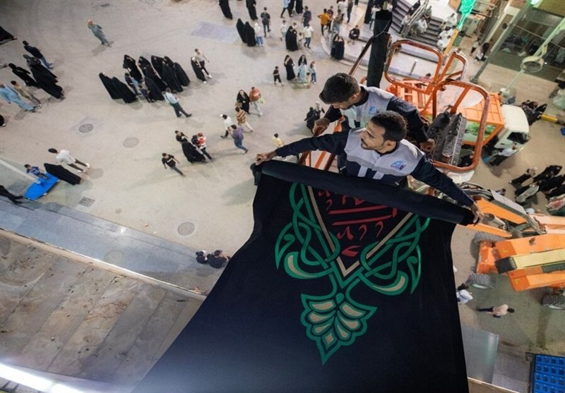 حرم امام حسین(ع) سیاه‌پوش شد