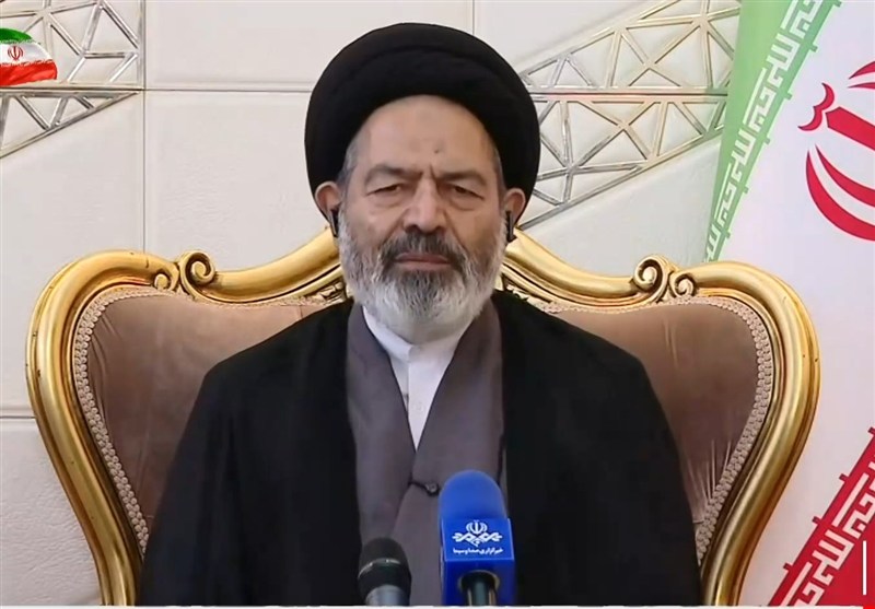نواب: حج امسال تحت تأثیر سوگ شهادت رهبر فرزانه انقلاب برگزار شد