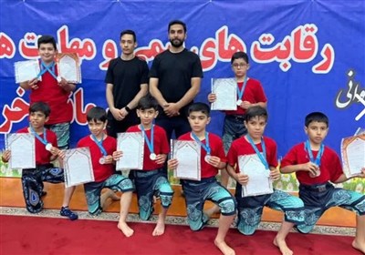 درخشش خردسالان البرزی در رقابت‌های زورخانه‌ای با کسب 10 مدال