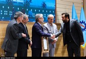 سی‌وسومین آیین نکوداشت اعضای هیئت علمی نمونه کشوری