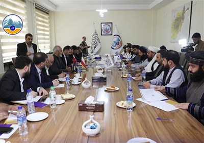سیادت: سرمایه‌گذاران ایرانی خواستار ورود به بخش معادن افغانستان هستند