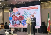 هنرمندان پیش‌قراولان مقابله با تهاجم فرهنگی هستند