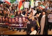 طنین الله‌اکبر در خیابان جمهوری