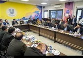 بازدید هیئت بلندپایه اقتصادی از کارخانه‌های صنعتی قزوین