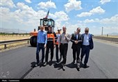 بازدید معاون عمرانی استانداری از بهسازی آزادراه زنجان-تبریز