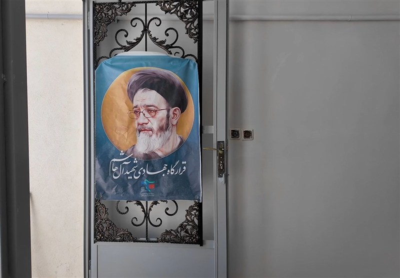 جهادگران قرارگاه شهید آل هاشم پای کار خدمت به مردم
