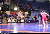 نخستین روز رقابت‌های بین‌المللی کشتی جام تختی در کرمان