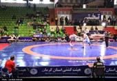 نخستین روز رقابت‌های بین‌المللی کشتی جام تختی در کرمان