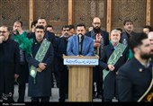 پرچم عزای سیدالشهدا(ع) در حرم حضرت عبدالعظیم(ع) برافراشته شد