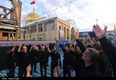 آئین تعویض پرچم گنبد حسینیه اعظم زنجان