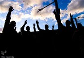 آئین تعویض پرچم گنبد حسینیه اعظم زنجان