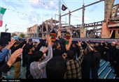 آئین تعویض پرچم گنبد حسینیه اعظم زنجان