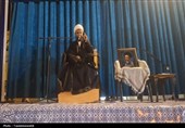عاشورا صحنه دائمی تقابل حق و باطل در همه اعصار است