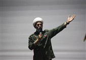 خانواده‌های شهدا، نماد عزت ایران هستند