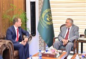 انگلیس: پاکستان حق دفاع در برابر تهدیدات ناشی از افغانستان را دارد