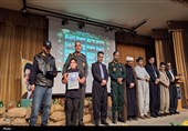 تکریم خانواده‌های شهدا؛ تجلی وفاداری به فرهنگ ایثار در سروآباد+تصویر
