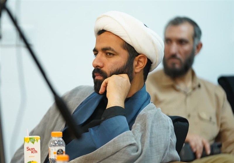 کتاب , تازههای نشر , جنگ , جنگ تحمیلی , شهید امام خامنه ای (ره) , آیت الله سید مجتبی خامنهای , امام خمینی , حوزه علمیه , حوزه پیشرو و سرآمد ,