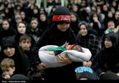 همایش شیرخوارگان حسینی (ع) در همدان