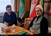 رویکردهای سنتی مدارس با برنامه‌های علمی جایگزین شود