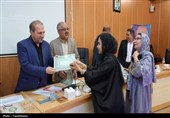 نقشِ امید بر تار و پودِ هنر
