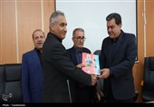 نقشِ امید بر تار و پودِ هنر