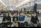 طنین «احلی من العسل» در پاکدشت؛ لبیک نوجوانان به ندای حسینی