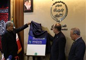 رونمایی از دو برنامه ملی برای تولید بذر هیبرید و واکسن طیور