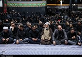اولین شب مراسم عزاداری ماه محرم در جوار محل عروج ملکوتی قائد شهید انقلاب اسلامی
