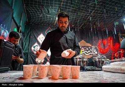 نشر 3 آلاف موكب لتقديم الخدمات في مسار توديع الامام الشهيد (ع)