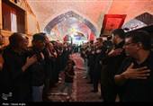 مراسم عزاداری شب هشتم ماه محرم در زنجان