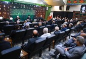 علم‌الهدی: تمام رگ حیاتی دشمن به تنگه هرمز گره خورده است