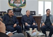 چالش‌های صنعت مرغداری قائنات روی میز مسئولان استانی