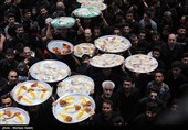 آیین سنتی توزیع نذری در روستای اراضی -اصفهان