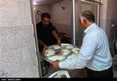 آیین سنتی توزیع نذری در روستای اراضی -اصفهان