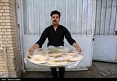 آیین سنتی توزیع نذری در روستای اراضی -اصفهان