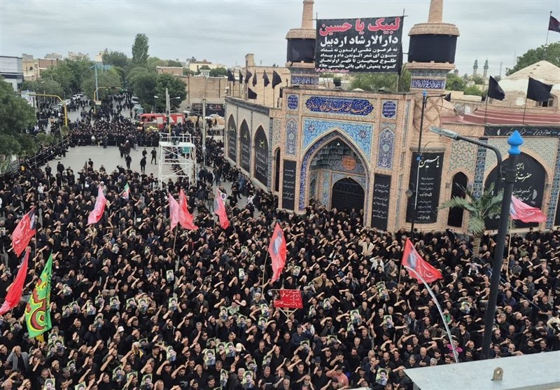 اردبیل در تاسوعای حسینی غرق در ماتم شد
